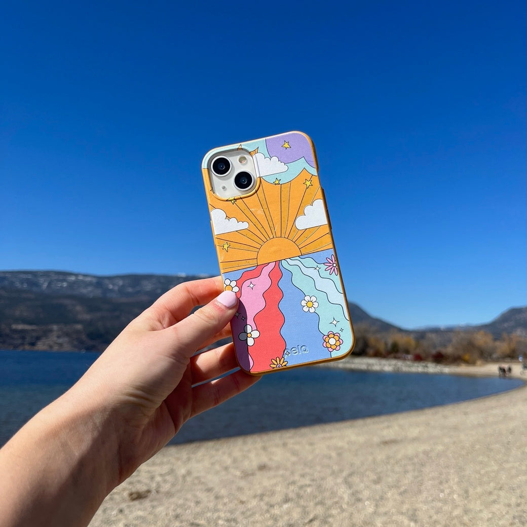 Honey Into the Sunset iPhone 14 Plus Case with MagSafe Module
